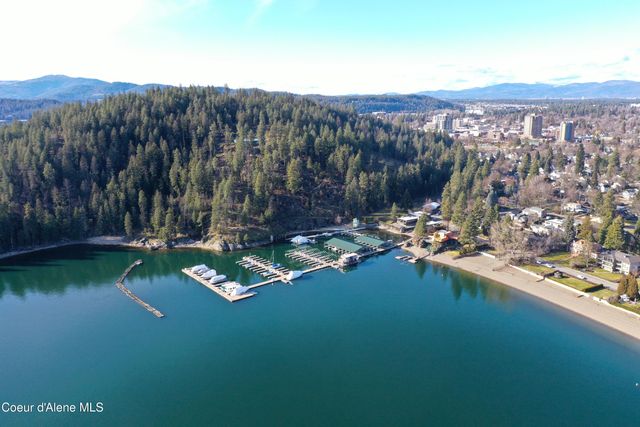 1100 E Lakeshore Dr #B7, Coeur d'Alene, ID 83814 property photo