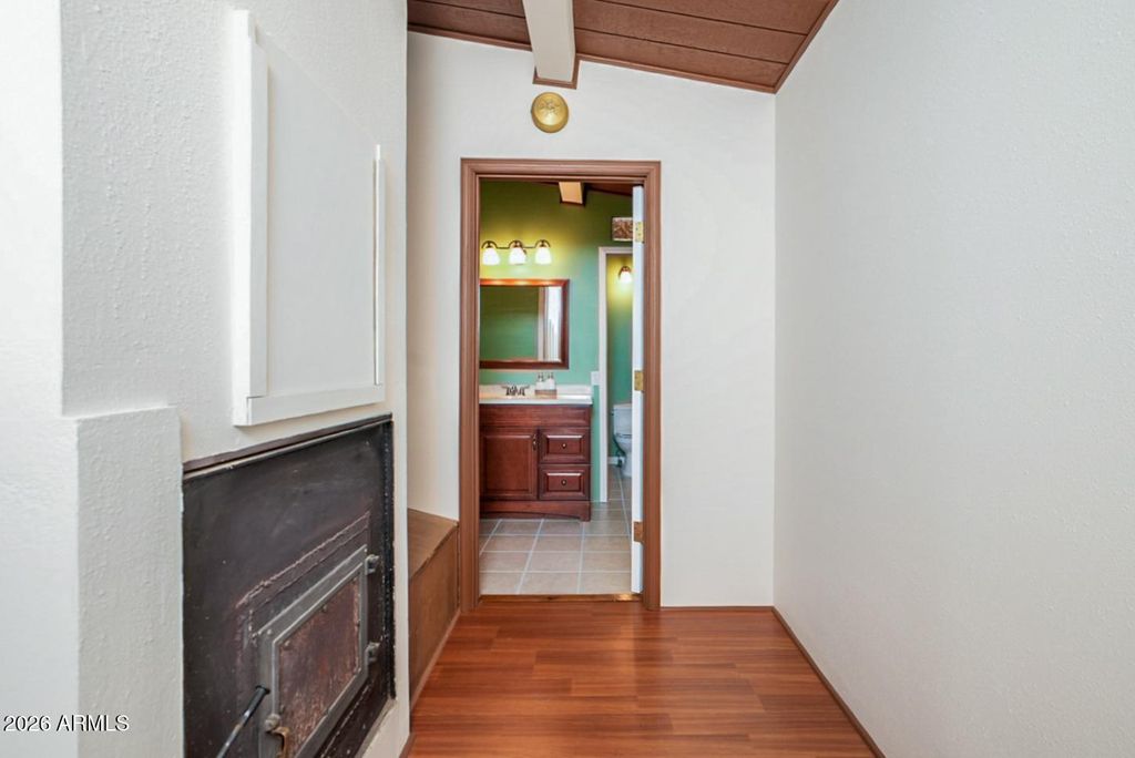 Image 23 of property listing at 10375 E Lynn Drive, Cornville, AZ 86325