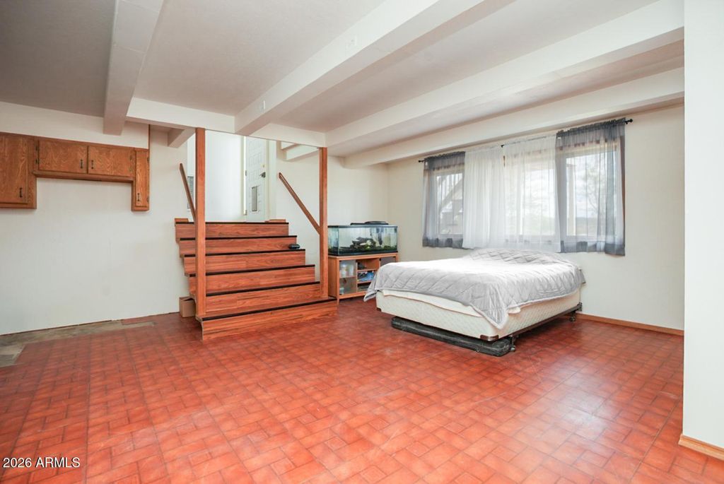 Image 28 of property listing at 10375 E Lynn Drive, Cornville, AZ 86325