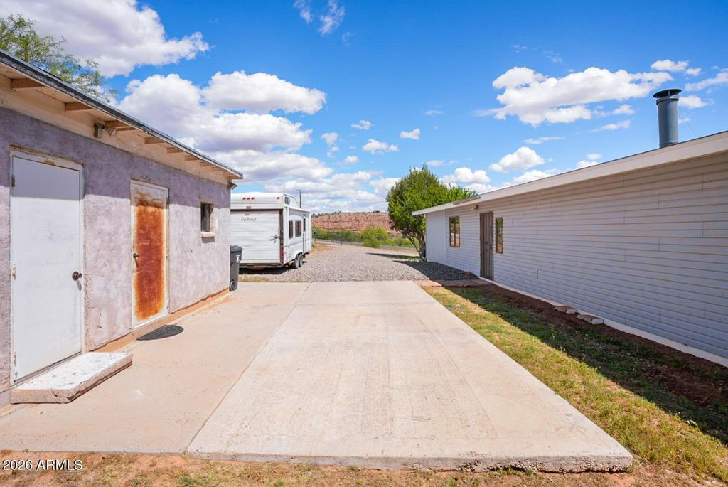 Image 55 of property listing at 10375 E Lynn Drive, Cornville, AZ 86325