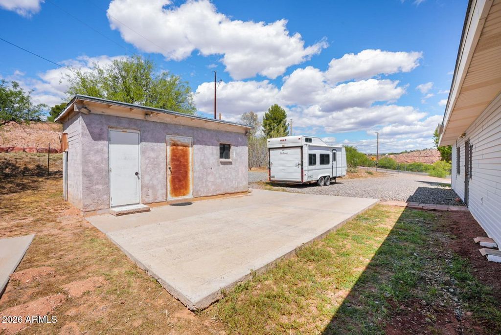 Image 56 of property listing at 10375 E Lynn Drive, Cornville, AZ 86325