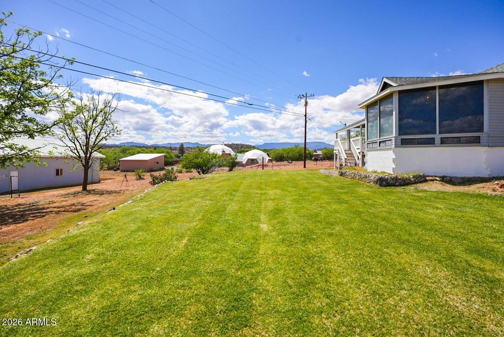 Image 7 of property listing at 10375 E Lynn Drive, Cornville, AZ 86325