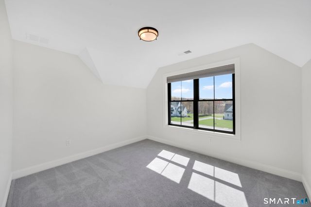 3 Garnet Lane, Ellington, CT 06029