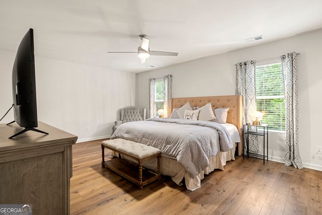 1103 Shadow Glen Drive, Fairburn, GA 30213