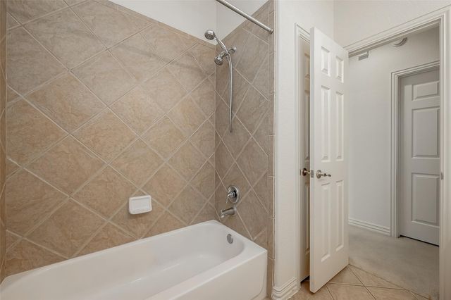 14 Pomerelle Place, The Woodlands, TX 77382