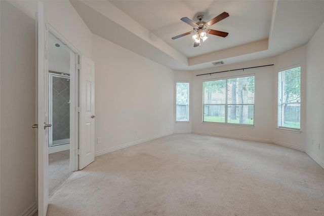 14 Pomerelle Place, The Woodlands, TX 77382