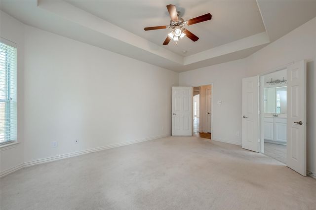 14 Pomerelle Place, The Woodlands, TX 77382