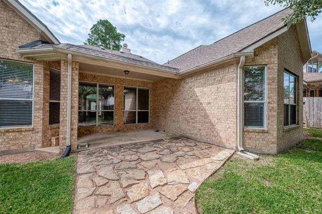 14 Pomerelle Place, The Woodlands, TX 77382