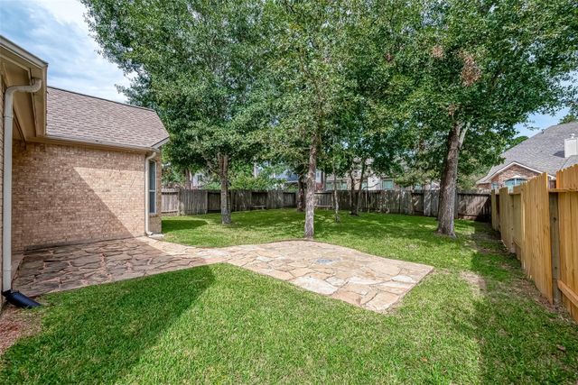 14 Pomerelle Place, The Woodlands, TX 77382