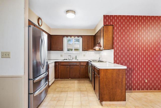 4941 Cheviot Drive, Columbus, OH 43220