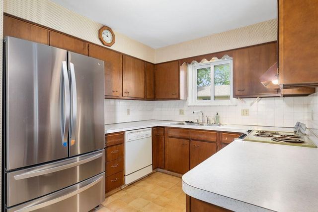 4941 Cheviot Drive, Columbus, OH 43220