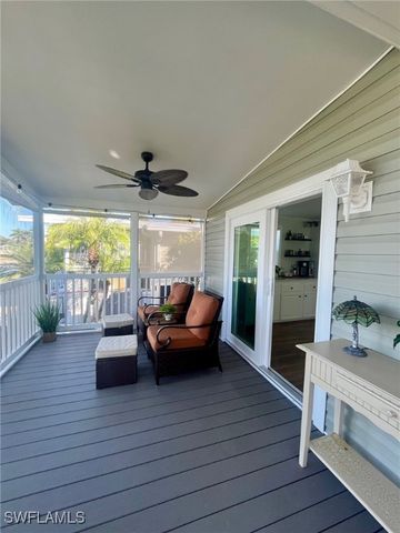 1115 Jade Lake PT, Naples, FL 34114