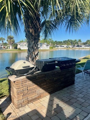 1115 Jade Lake PT, Naples, FL 34114