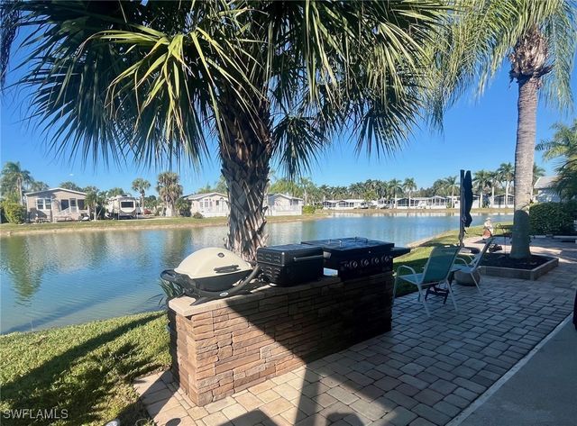 1115 Jade Lake PT, Naples, FL 34114