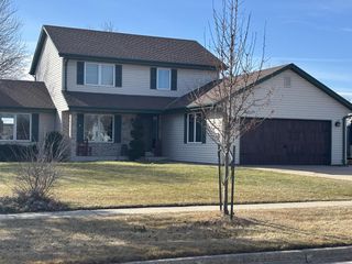 511 Small Farm ROAD, Mukwonago, WI 53149