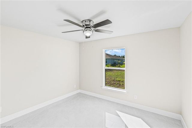 180 Peerless ST, Lehigh Acres, FL 33974