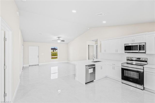 180 Peerless ST, Lehigh Acres, FL 33974