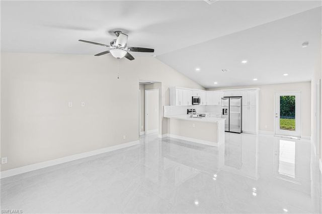180 Peerless ST, Lehigh Acres, FL 33974