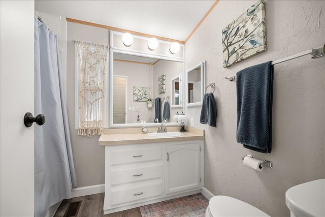 208 S Blueberry Pl, Spokane Valley, WA 99016