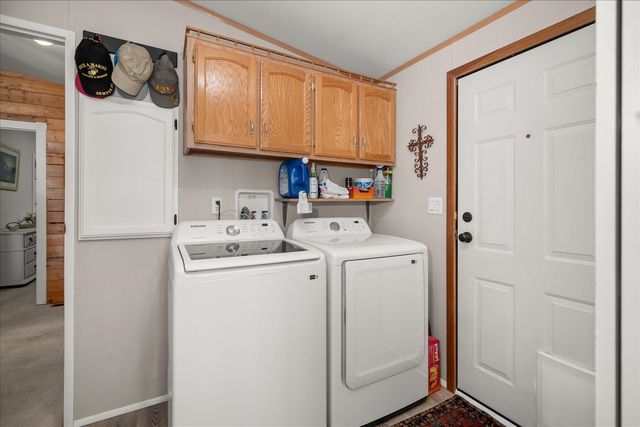 208 S Blueberry Pl, Spokane Valley, WA 99016