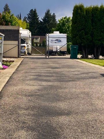 208 S Blueberry Pl, Spokane Valley, WA 99016