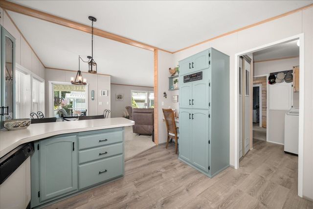 208 S Blueberry Pl, Spokane Valley, WA 99016