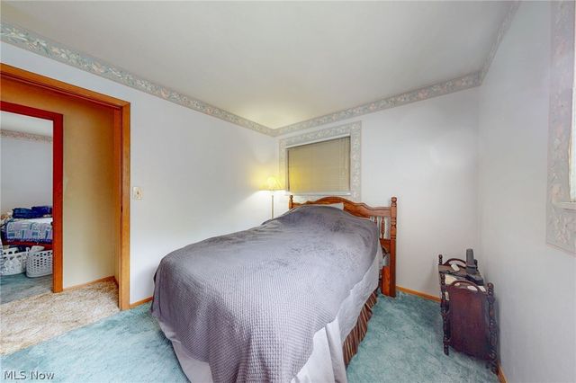 203 Opal Boulevard, Steubenville, OH 43952