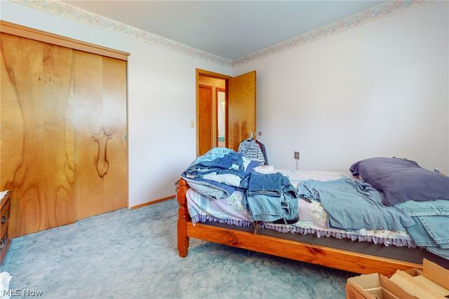 203 Opal Boulevard, Steubenville, OH 43952