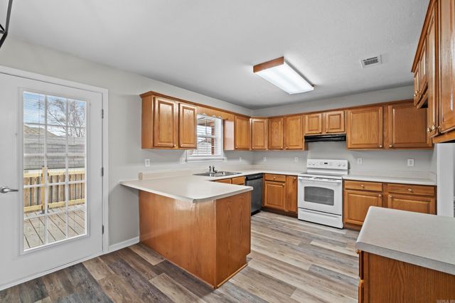 311 N Sawmill Road, Searcy, AR 72143