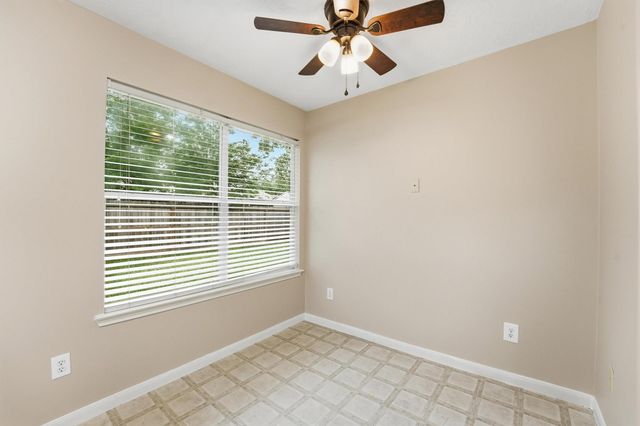 21543 Forest Colony, Porter, TX 77365