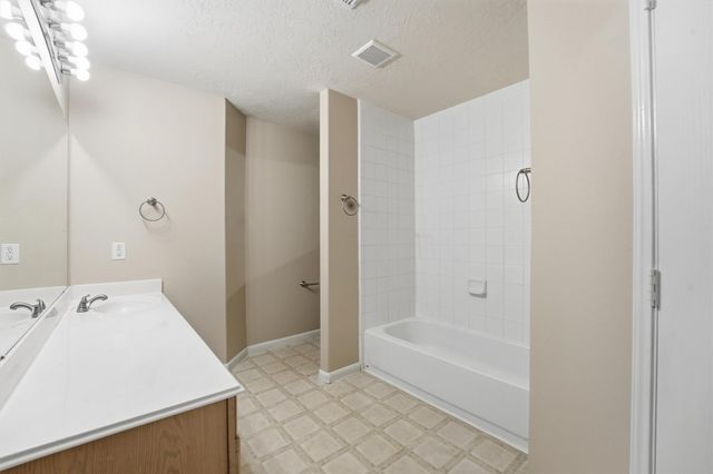 21543 Forest Colony, Porter, TX 77365