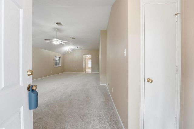 21543 Forest Colony, Porter, TX 77365