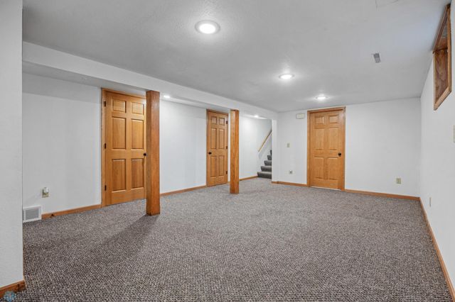 1838 17th Street S, Fargo, ND 58103