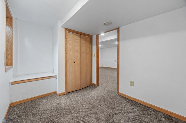 1838 17th Street S, Fargo, ND 58103