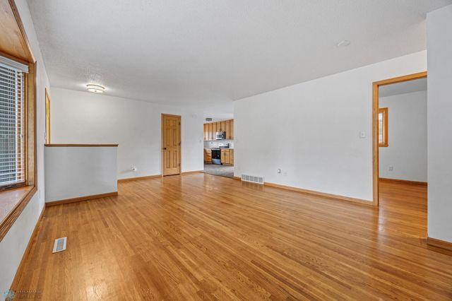 1838 17th Street S, Fargo, ND 58103