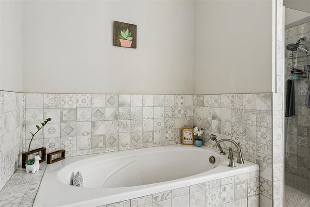 3716 Prairie Creek Drive, Tuttle, OK 73089