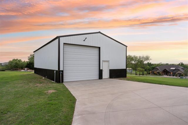 3716 Prairie Creek Drive, Tuttle, OK 73089