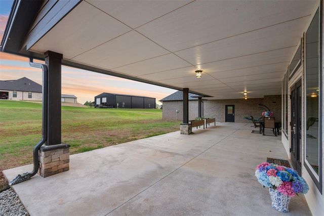 3716 Prairie Creek Drive, Tuttle, OK 73089