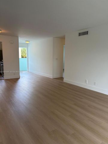 322 N Federal Hwy 233, Deerfield Beach, FL 33441