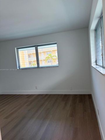 322 N Federal Hwy 233, Deerfield Beach, FL 33441