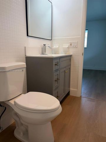 322 N Federal Hwy 233, Deerfield Beach, FL 33441
