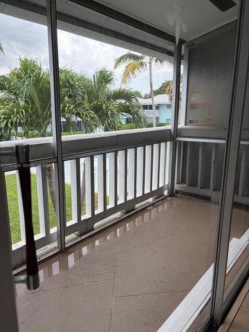 322 N Federal Hwy 233, Deerfield Beach, FL 33441