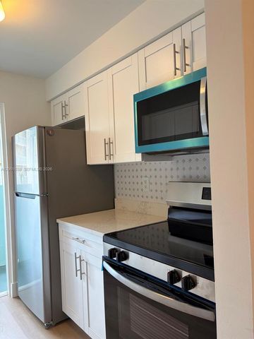 322 N Federal Hwy 233, Deerfield Beach, FL 33441