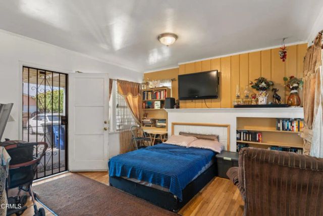 2428 Glenwood Place, South Gate, CA 90280