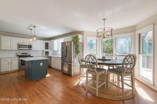 3504 Trail Ridge Rd, Louisville, KY 40241