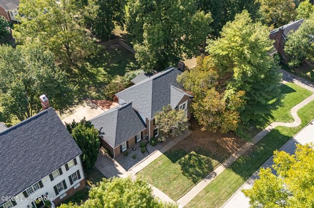 3504 Trail Ridge Rd, Louisville, KY 40241