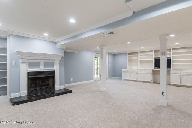 3504 Trail Ridge Rd, Louisville, KY 40241