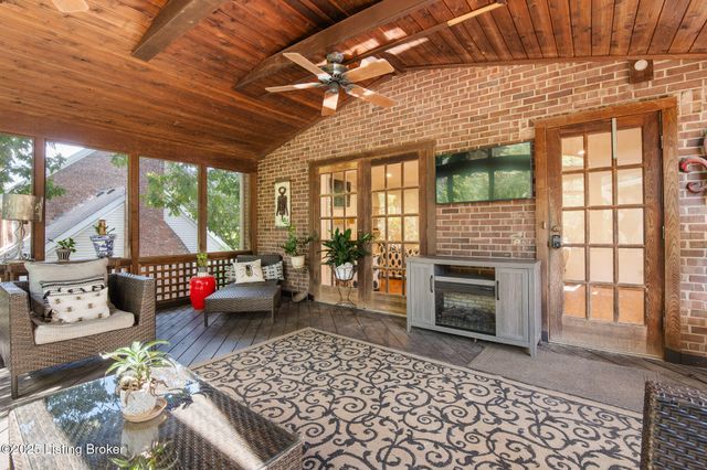 3504 Trail Ridge Rd, Louisville, KY 40241