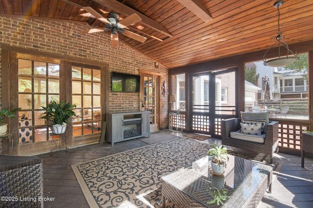 3504 Trail Ridge Rd, Louisville, KY 40241