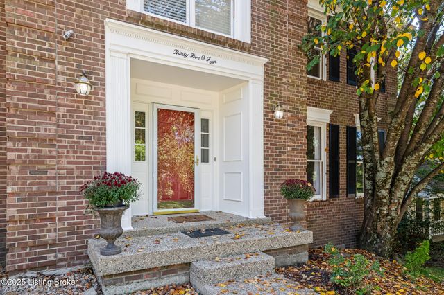 3504 Trail Ridge Rd, Louisville, KY 40241